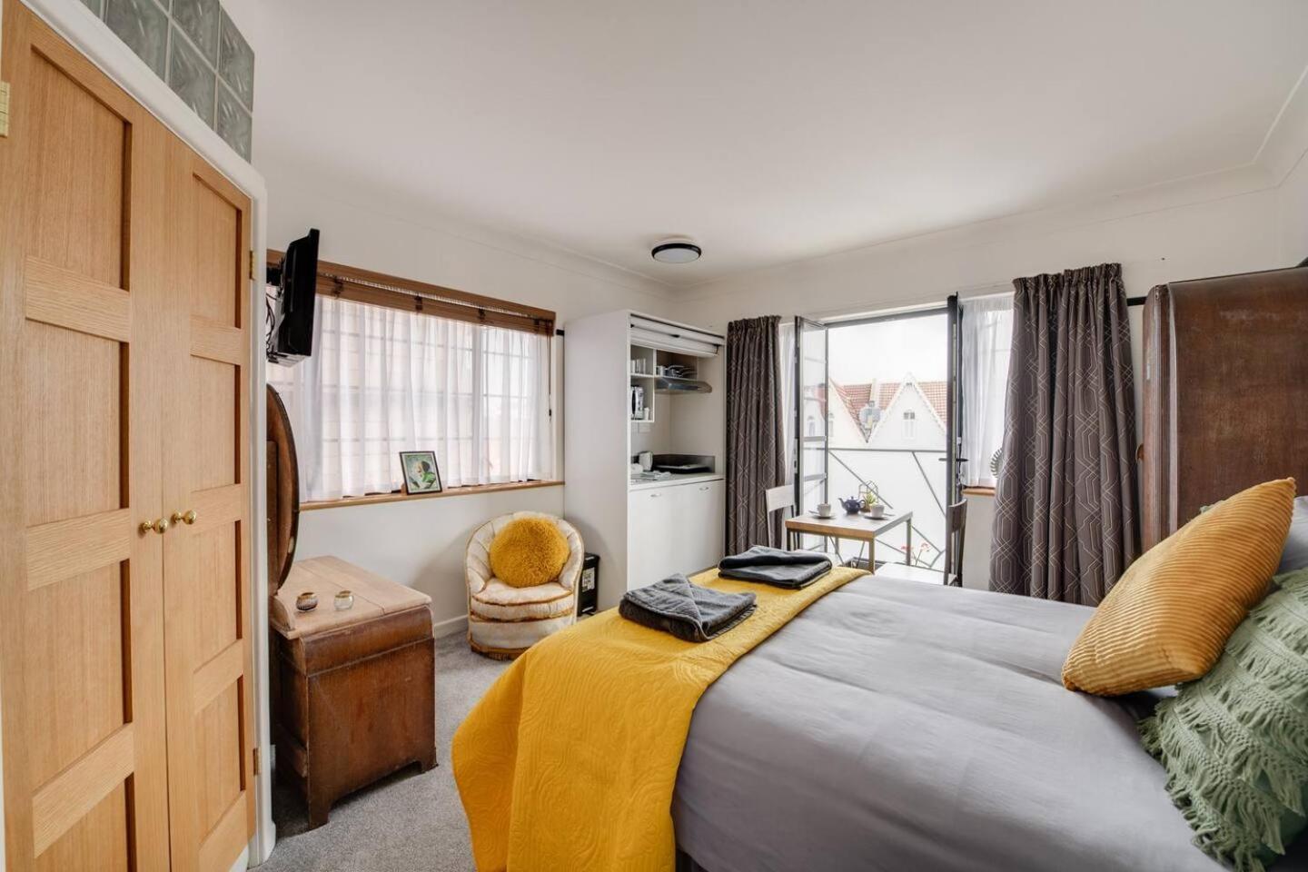 Ferryman Apartments By Places To Be Portsmouth Extérieur photo