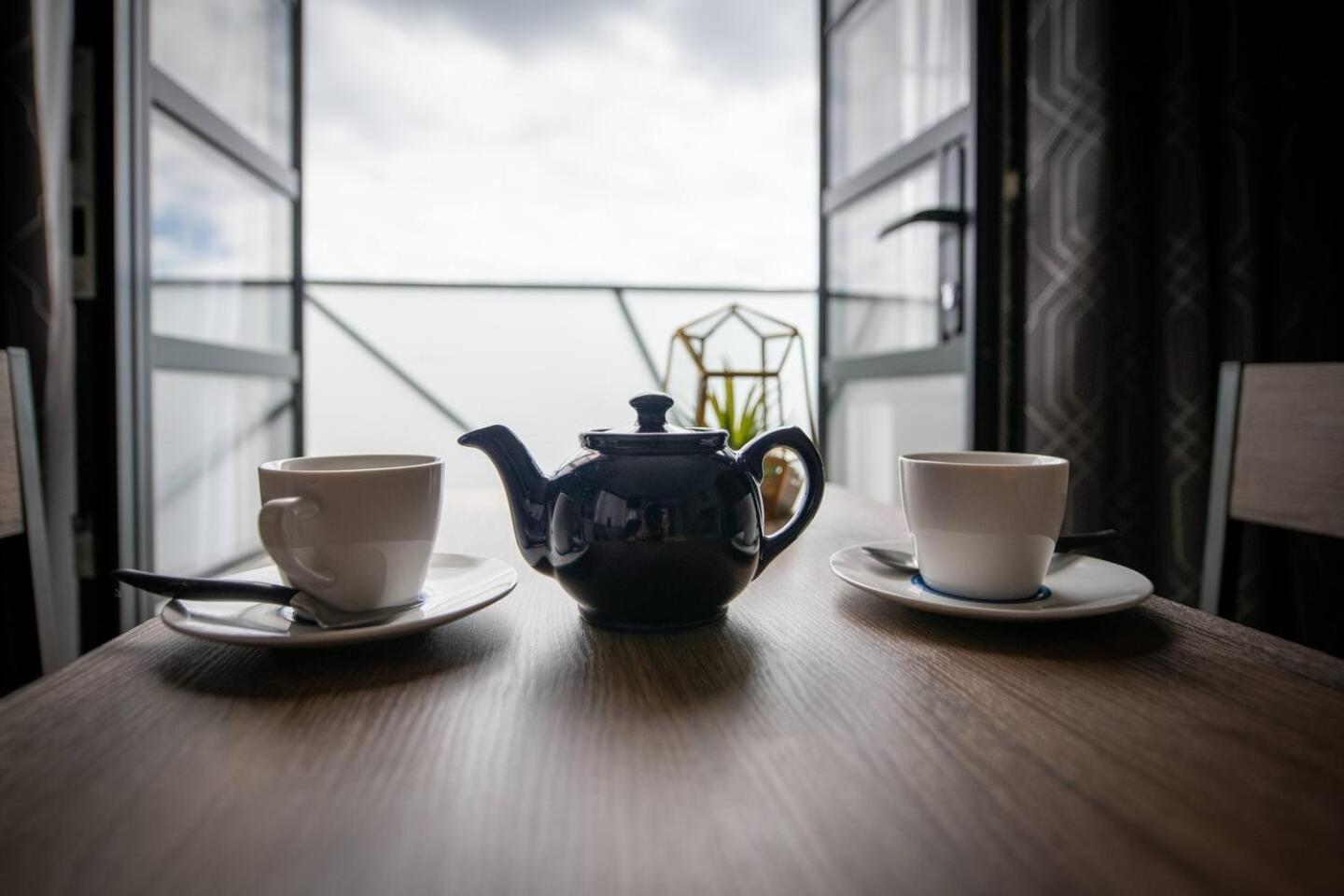 Ferryman Apartments By Places To Be Portsmouth Extérieur photo