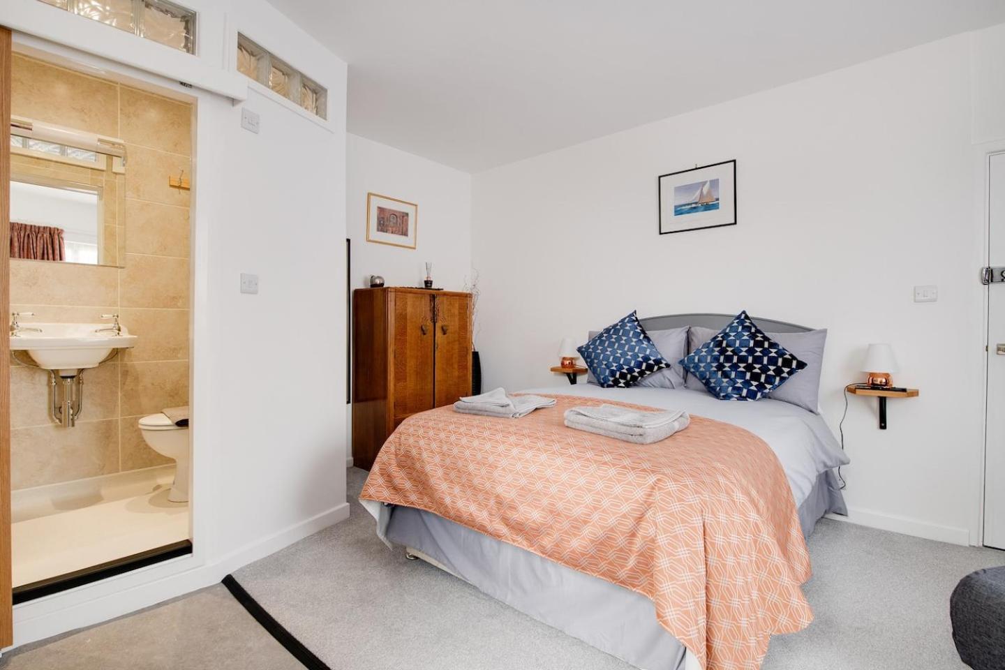 Ferryman Apartments By Places To Be Portsmouth Extérieur photo