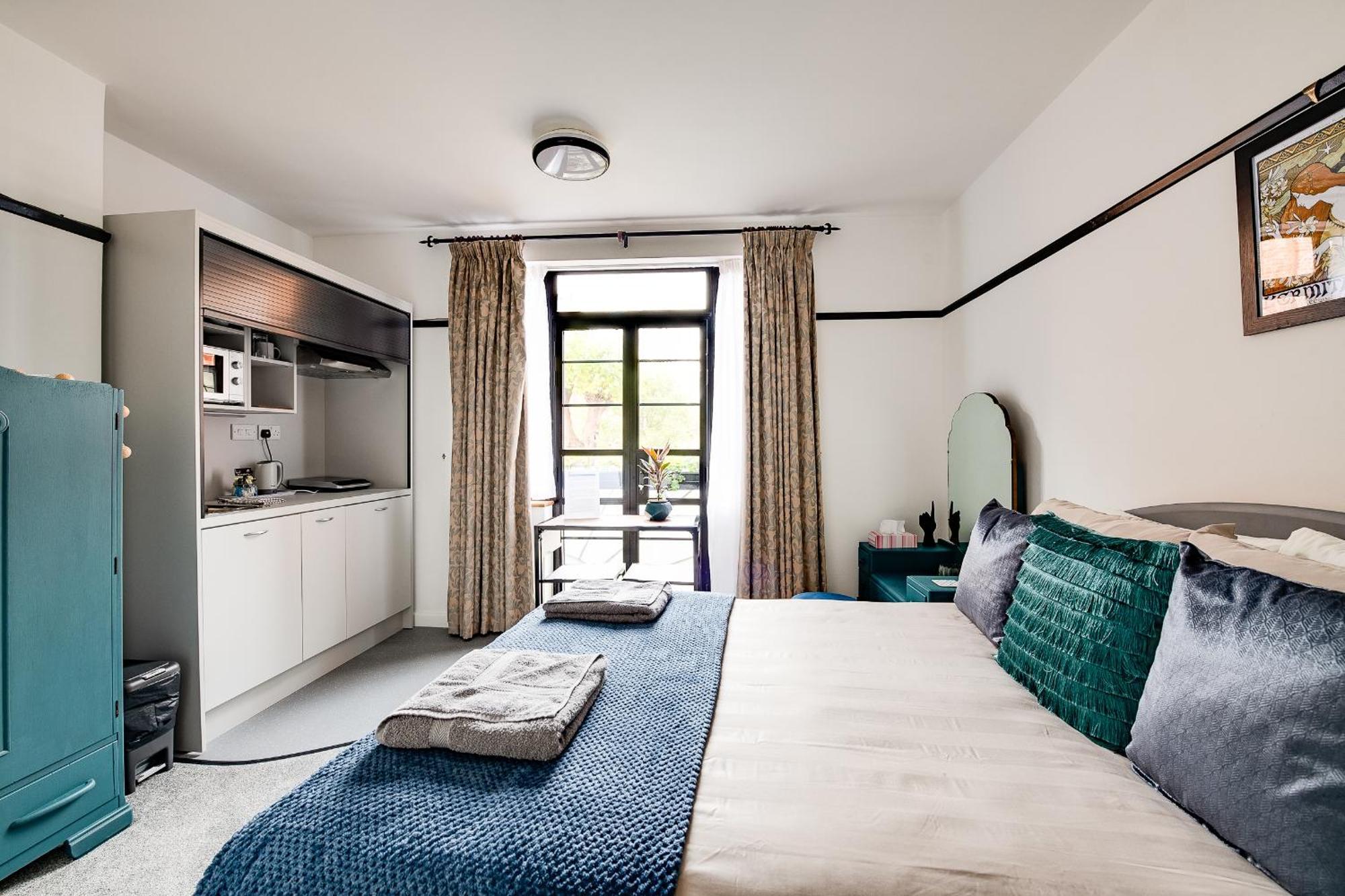 Ferryman Apartments By Places To Be Portsmouth Extérieur photo